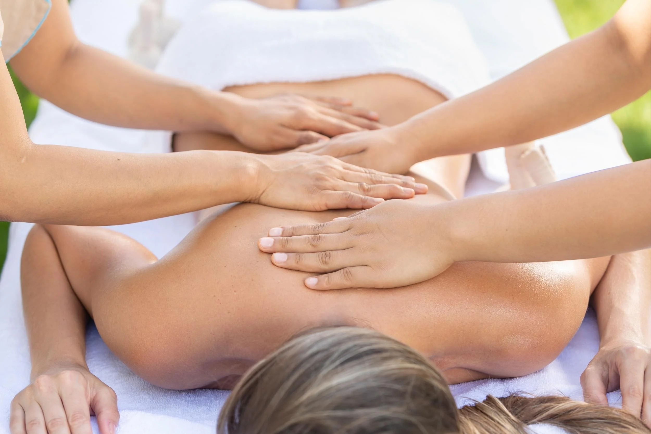 4 Hands Massage